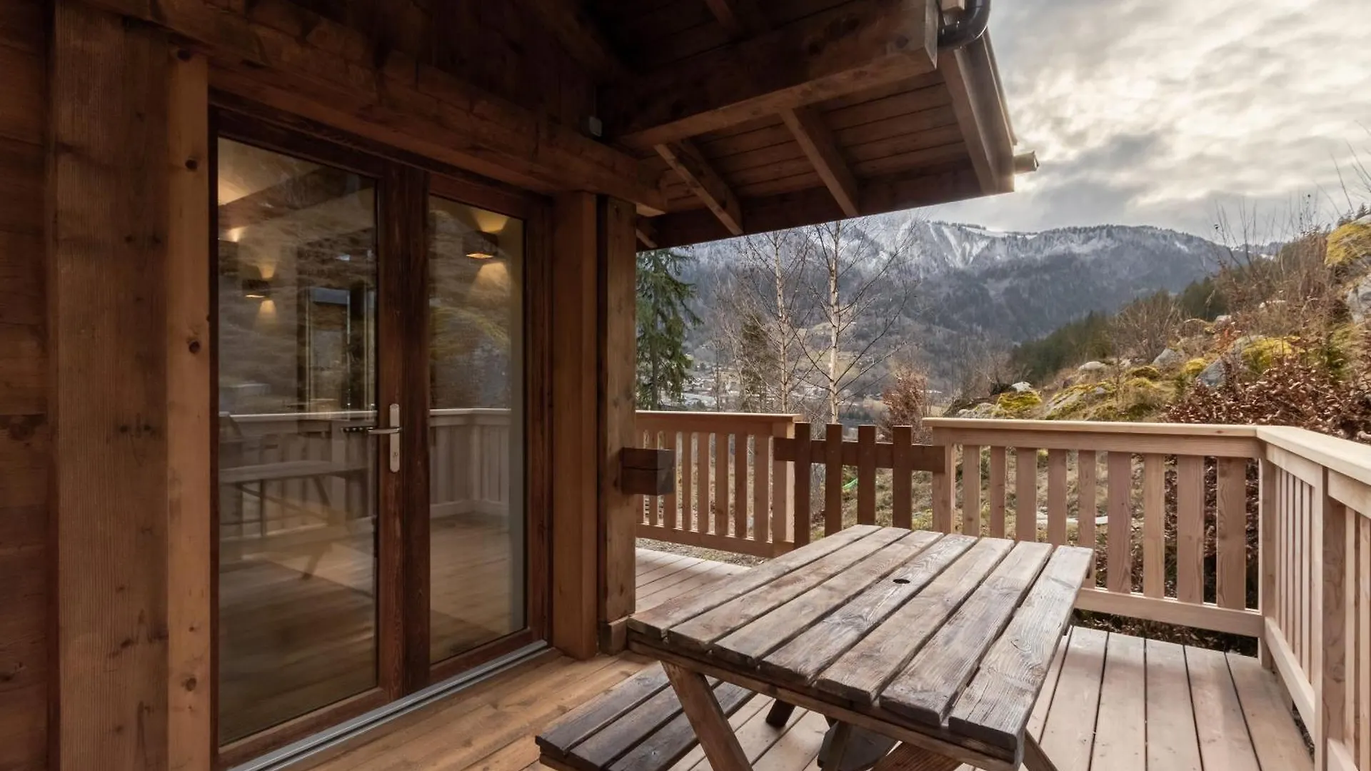 Chalet Des Eaux Rousses -Renove -Prive - Vues 360 Mont Blanc Les Houches