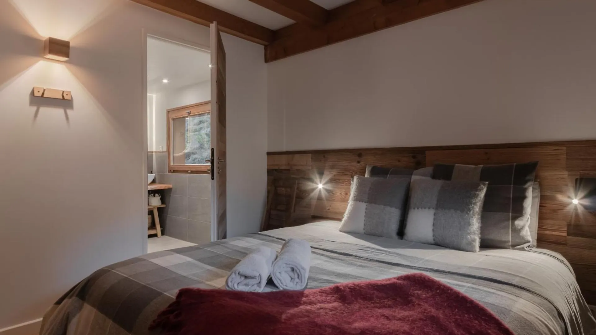 Chalet Des Eaux Rousses -Renove -Prive - Vues 360 Mont Blanc Les Houches