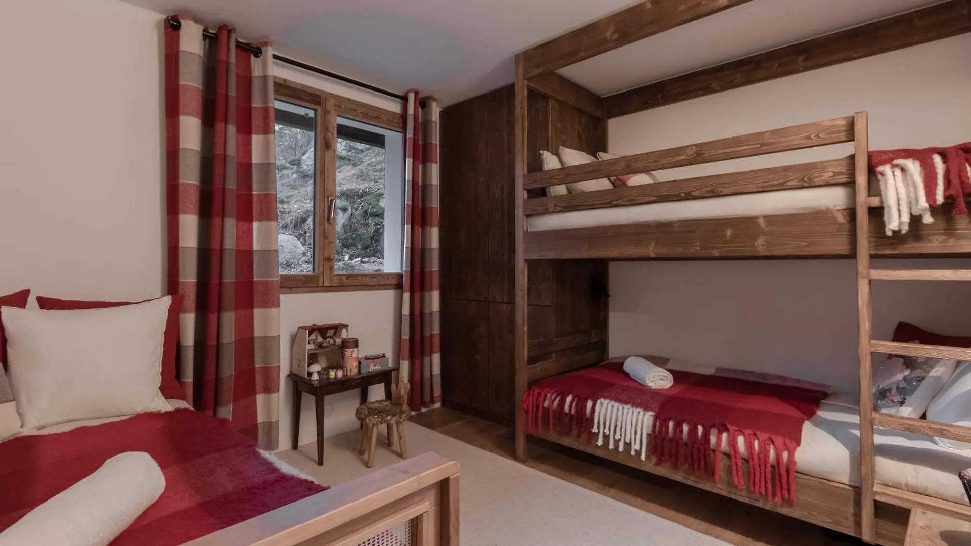 Chalet Des Eaux Rousses -Renove -Prive - Vues 360 Mont Blanc Les Houches 0*,  France